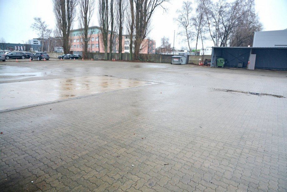 4 Gewerbegrundst�ck Hannover