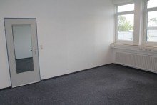 Bild 10.png Gepflegte B�rofl�chen (245 m�) in Hannover- Anderten zu vermieten