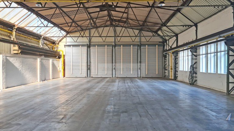 1 Celle Halle / Lager / Produktion Lager- und Produktionshalle in Celle zu vermieten