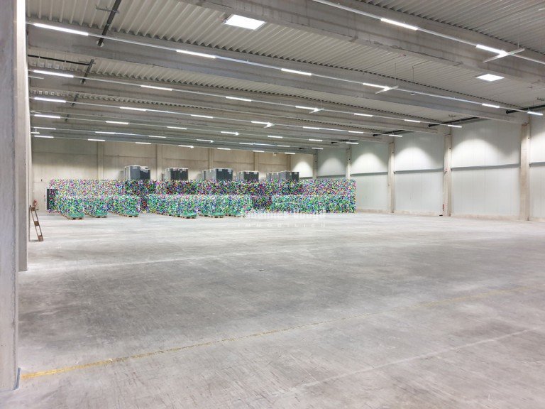 1 Barsinghausen Halle / Lager / Produktion Moderne Hallenfl�che (Teilfl�che ca. 2000 m�) mit ebenerdiger Andienung und mit Ladebr�cken zu vermieten