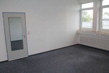 Bild 10.png Gepflegte B�rofl�chen (245 m�) in Hannover- Anderten zu vermieten