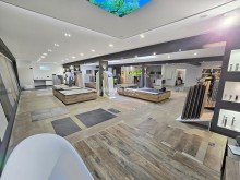 20241002_113030 Repr�sentative Ausstellungsfl�che mit Hallenanlage zu vermieten