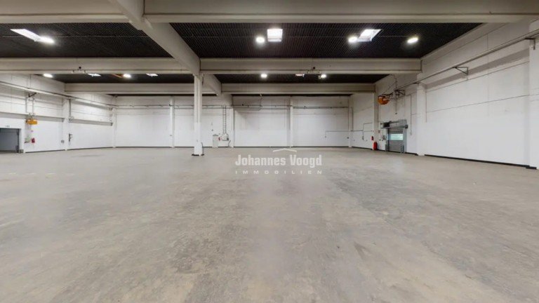 3 Hannover Halle / Lager / Produktion Hannover: Gro�z�gige Hallenanlage mit Verwaltungsgeb�ude und Freifl�chen zu vermieten